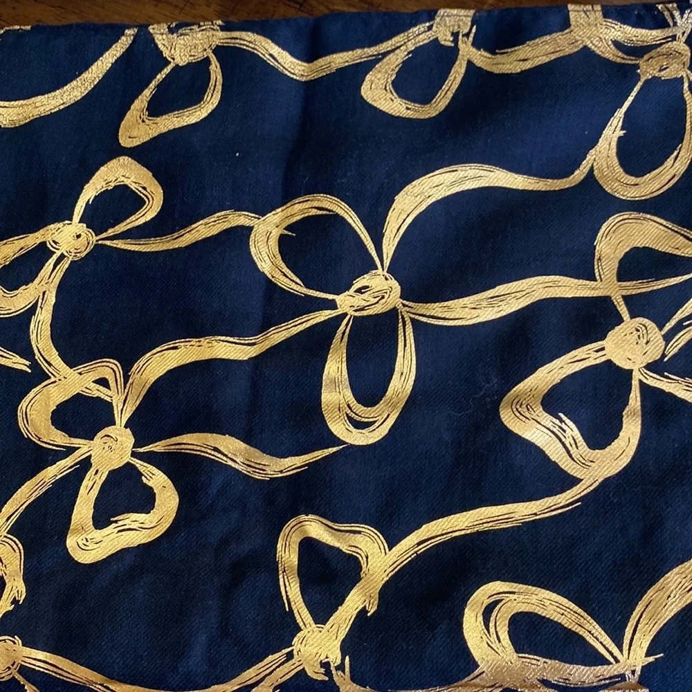 Cato Scarf